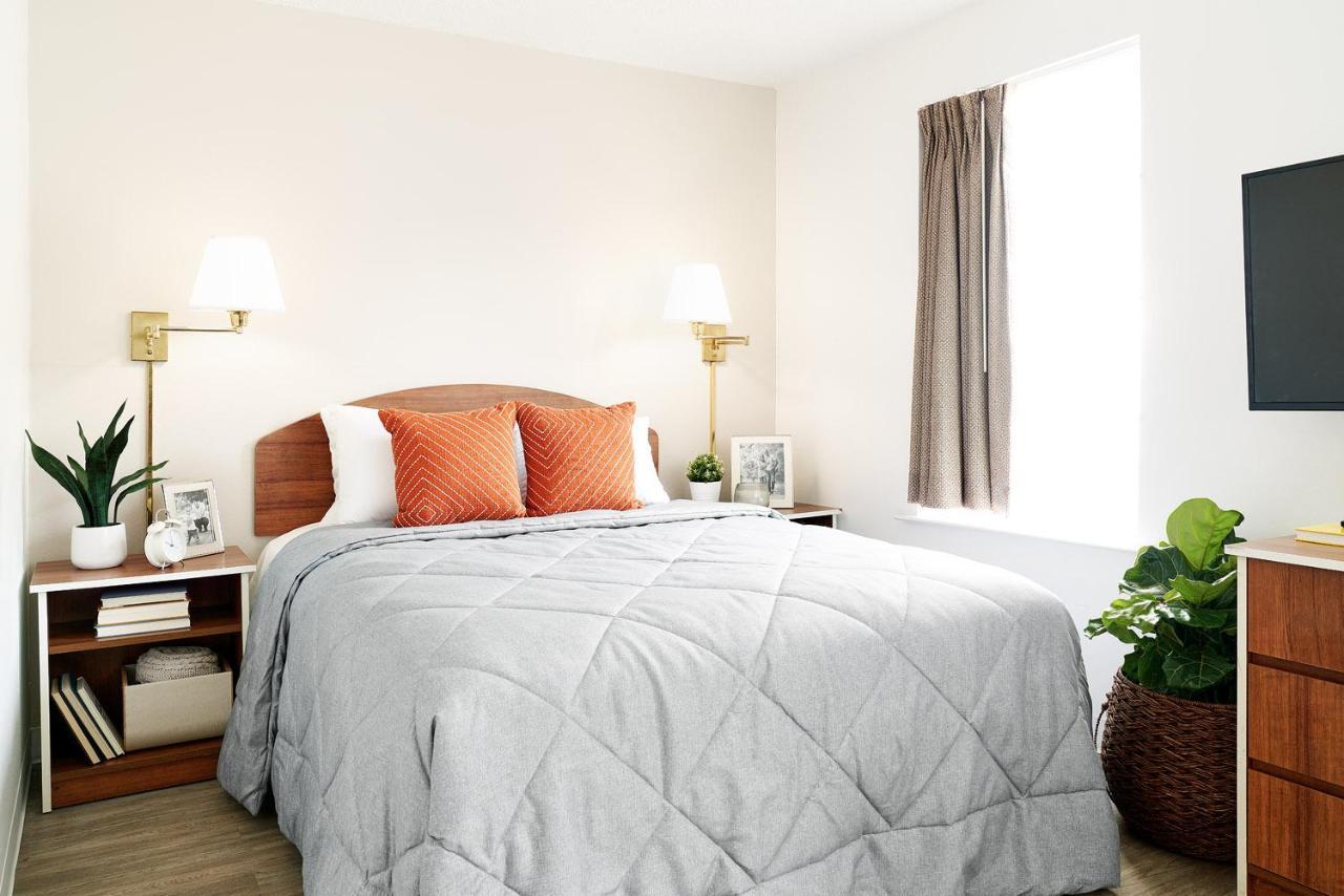 Intown Suites Extended Stay Atlanta Ga - Джонсборо Экстерьер фото